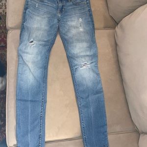 Hollister Super Skinny Jeans